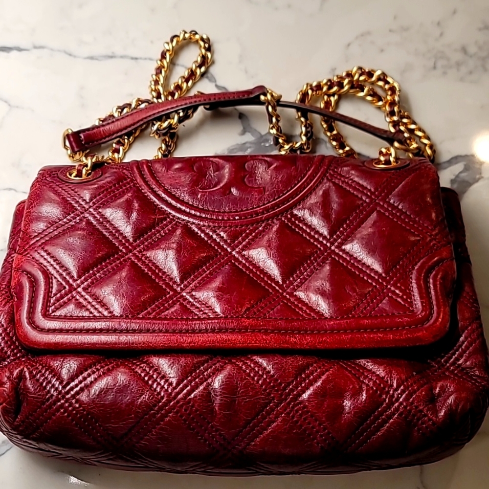 Tory Burch (Burgundy) Fleming Soft Convertible Shoulder Bag